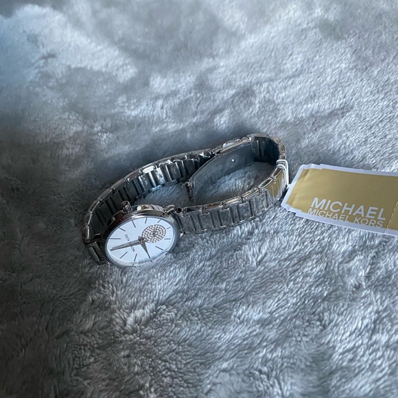 MK Silver Watch - Picture 4 of 6